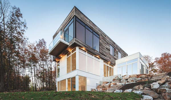 A house that uses Marvin Windows' Contemporary Awning windows, from the Contemporary Studio collection.