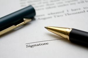 670c38b196880424a182389c 1221952 To Sign A Contract 3 0