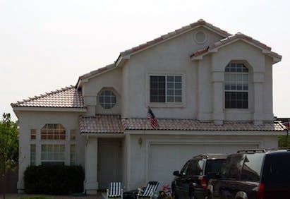 670c38ec5b25a90d9d4fb10e House 10