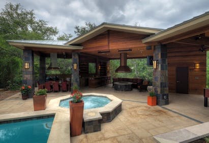 Outdoor living project by CG&S Design-Build