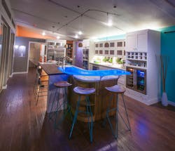 670c3965c7e8332943f5f70e 1 4 670c3965c7e8332943f5f70e 1 4