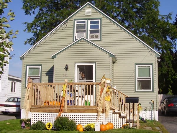 New York Homeowners Construction Co. LLC was named the 2012-2013 Outstanding Achievement Award winner for the Assisted Home Performance with Energy Star Program.