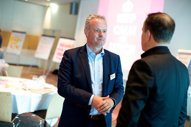 670c39a568e9c17f282e61b5 Businesspeopleinteraction