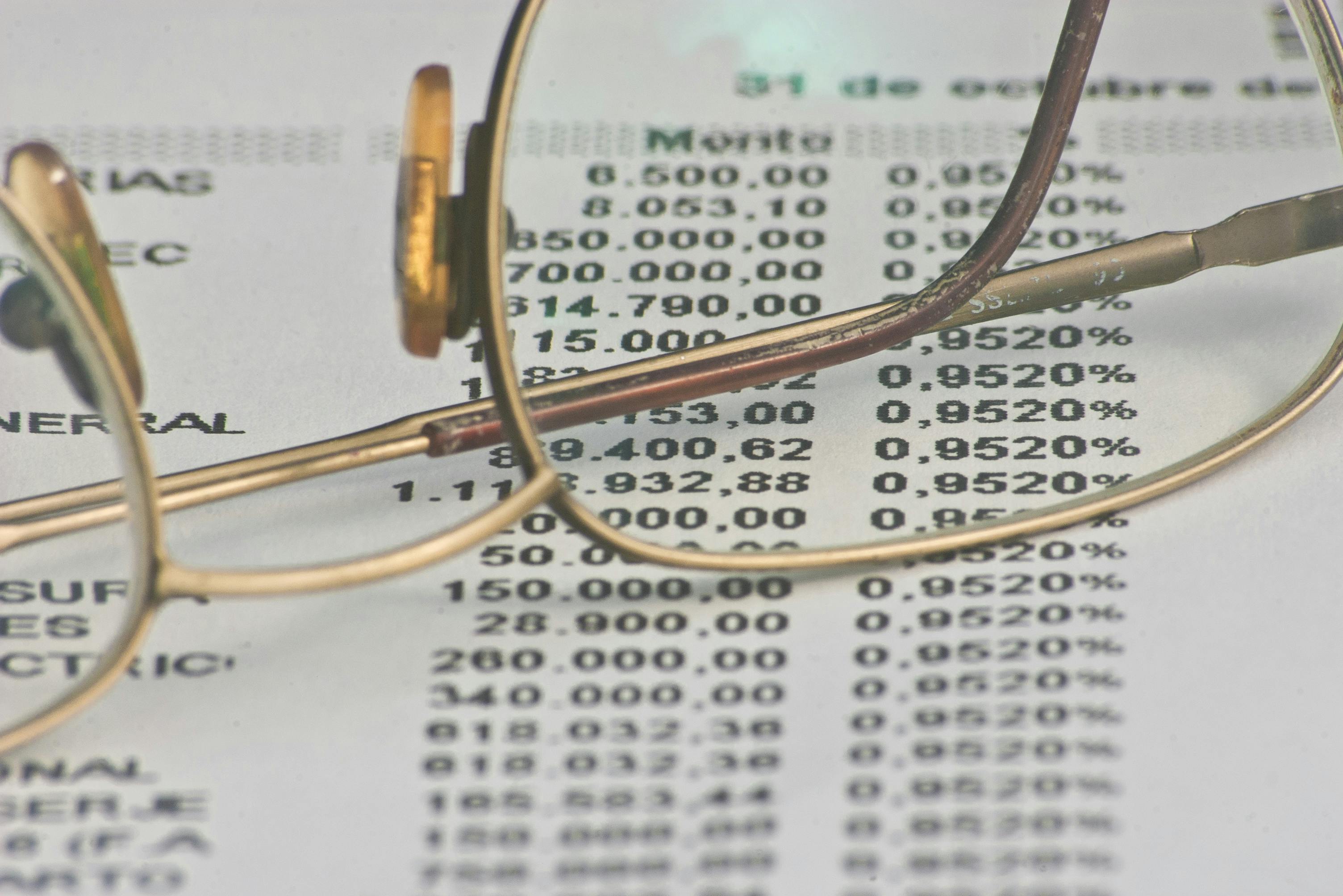 670c39b4151d9b3f538eec8b Glasses