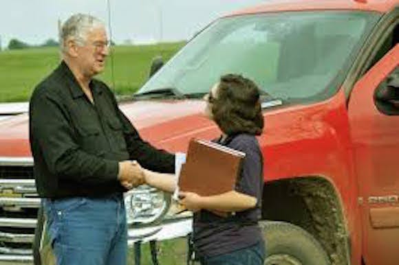 670c39ce5b25a9bcb34fb2a5 Preconstruction20meeting20by20truck