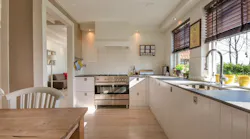 kitchen_lighting_abundant natural light from window_photo Pexels