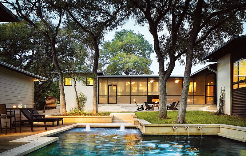 670c3aebaf93c9756e904d1e Lead Option1