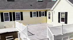 Dekorators voyage used by remodeler Pete Soares construction