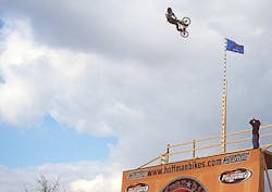 670c5f9daf93c98c789050ad Matthoffmanflys590x418 670c5f9daf93c98c789050ad Matthoffmanflys590x418