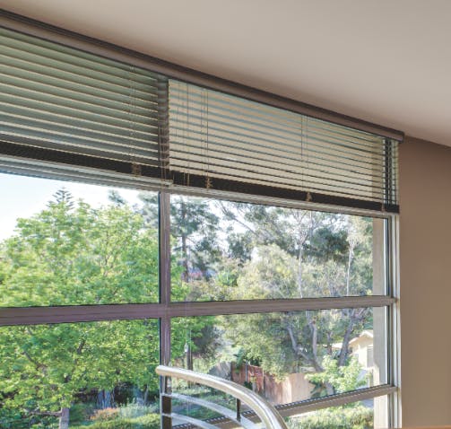 Western Windows&rsquo; Hinged Windows