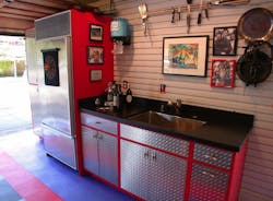 Man%20garage Man%20garage