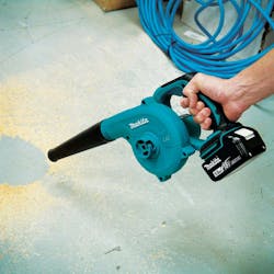 Tools%252 Fequip Makita Dub182 T1 Action Shot 1 Tools%252 Fequip Makita Dub182 T1 Action Shot 1