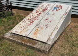 Ugly%20door%20before Ugly%20door%20before