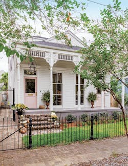 20 Res Exterior %2450 K Entablature 20 Res Exterior %2450 K Entablature