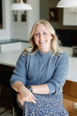 Katie Darval Katie Darval