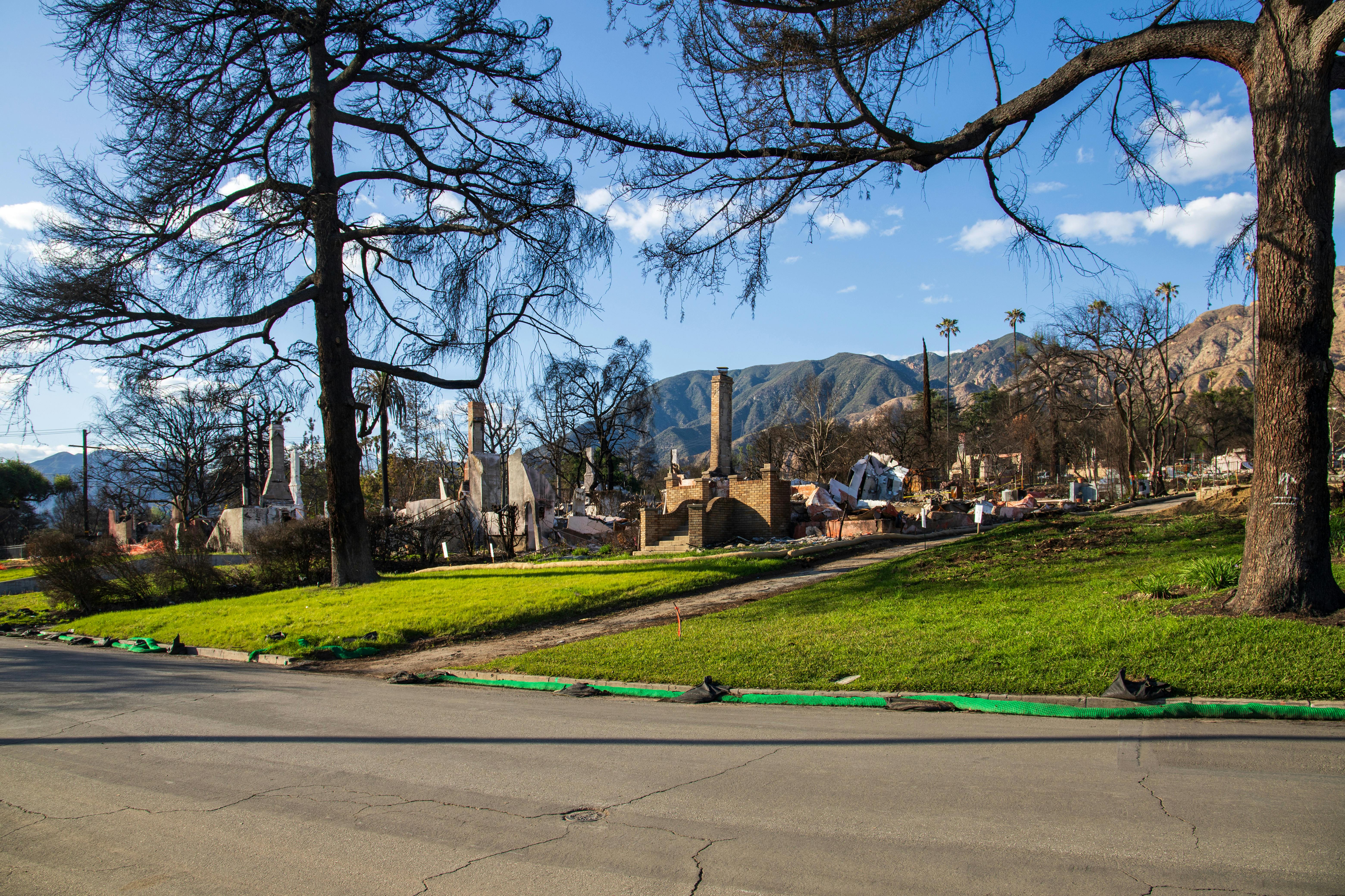 Homes Destroyed In The Altadena Wildfires In Altadena Calif