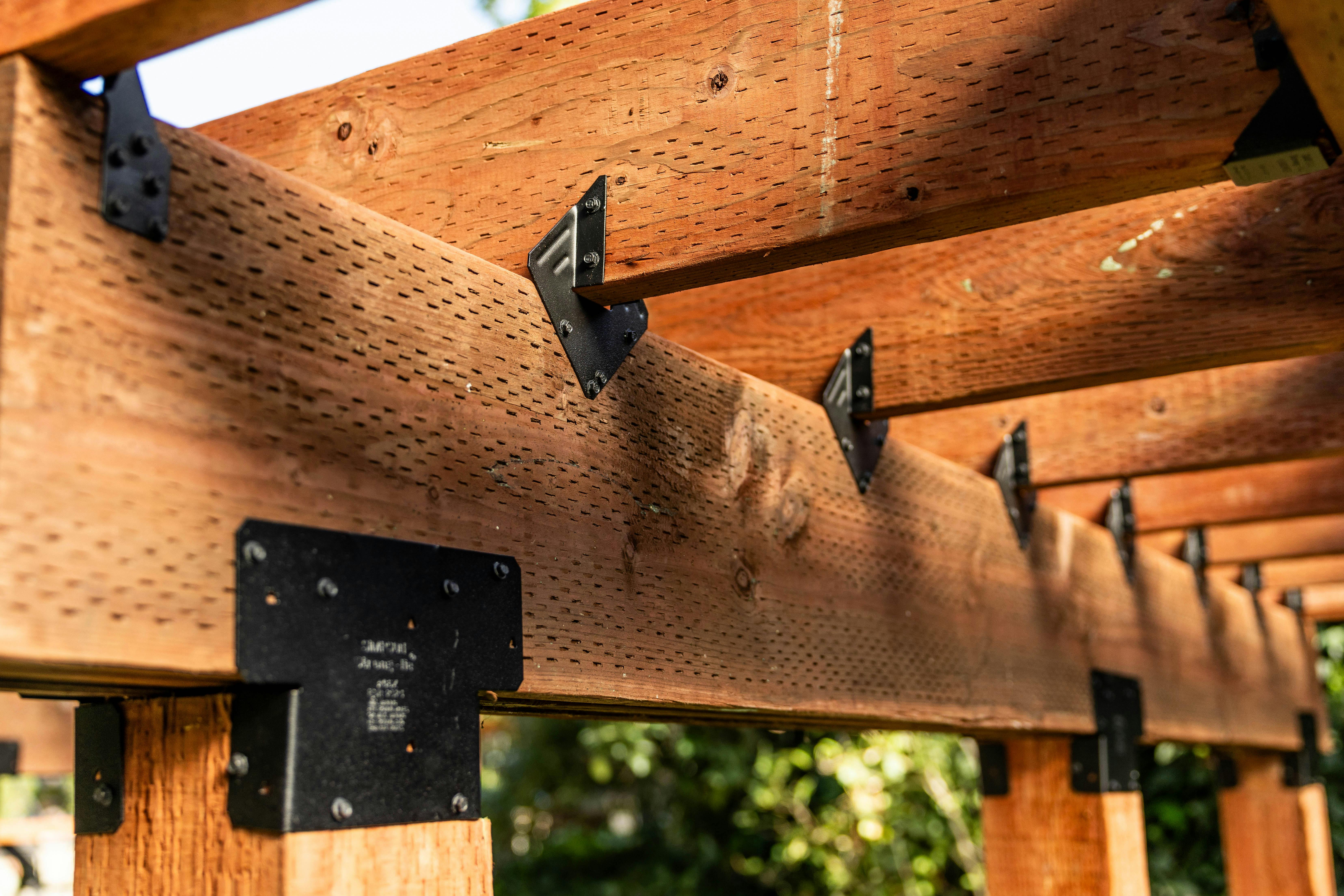 Simpson Strong-Tie Outdoor Accents Essentials Collection