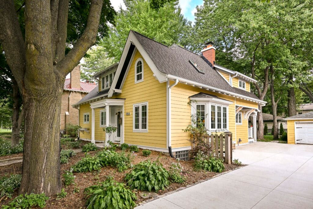 Rot Y National Winner: Entire House $750,000 To $1,000,000